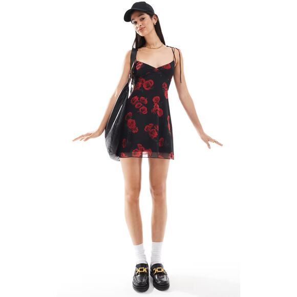 Bershka Rose Print Strappy Mini Dress Black Red Floral Y2K Romantic Going Out - Picture 2 of 10